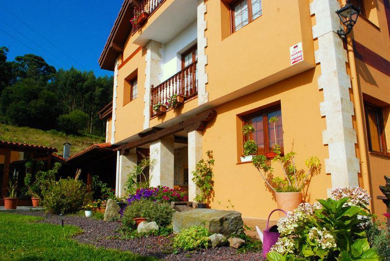 Posada De Ajo Exterior photo